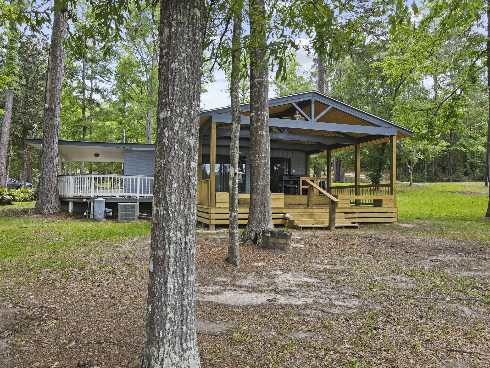 439 N Sherwood Forest Drive Property Photo 39