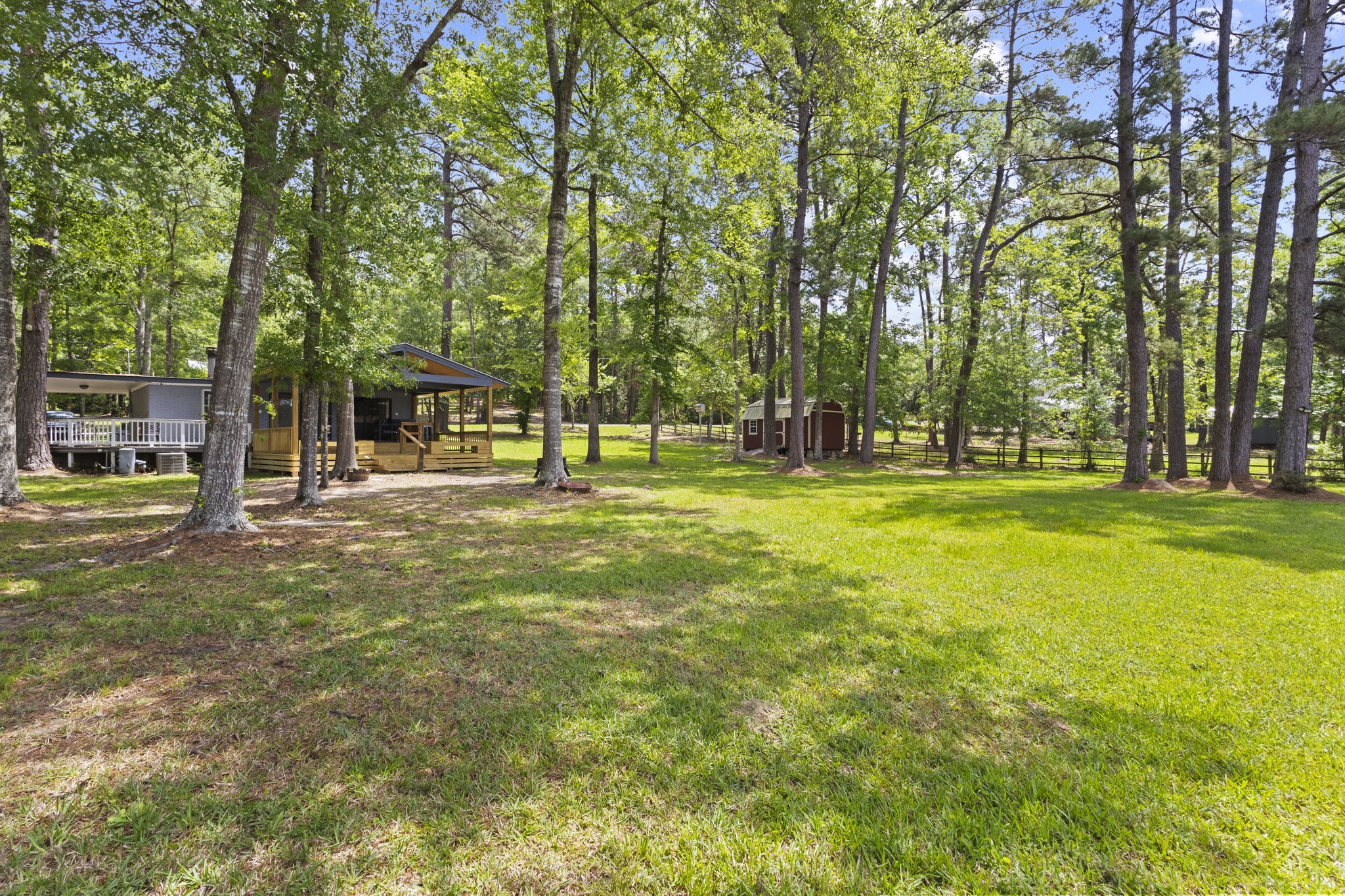439 N Sherwood Forest Drive Property Photo 40