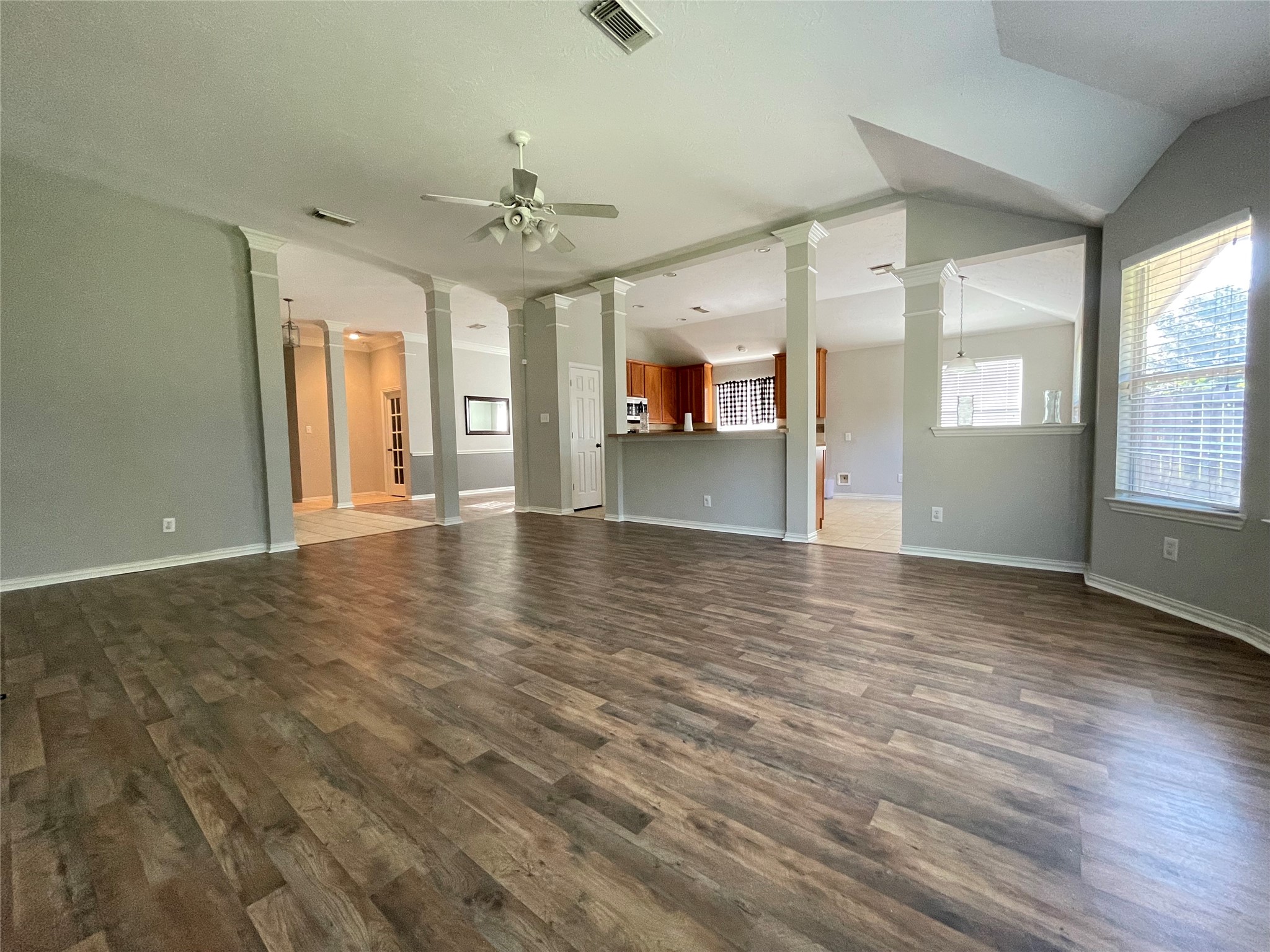 7631 Golden Thistle Lane Property Photo 9