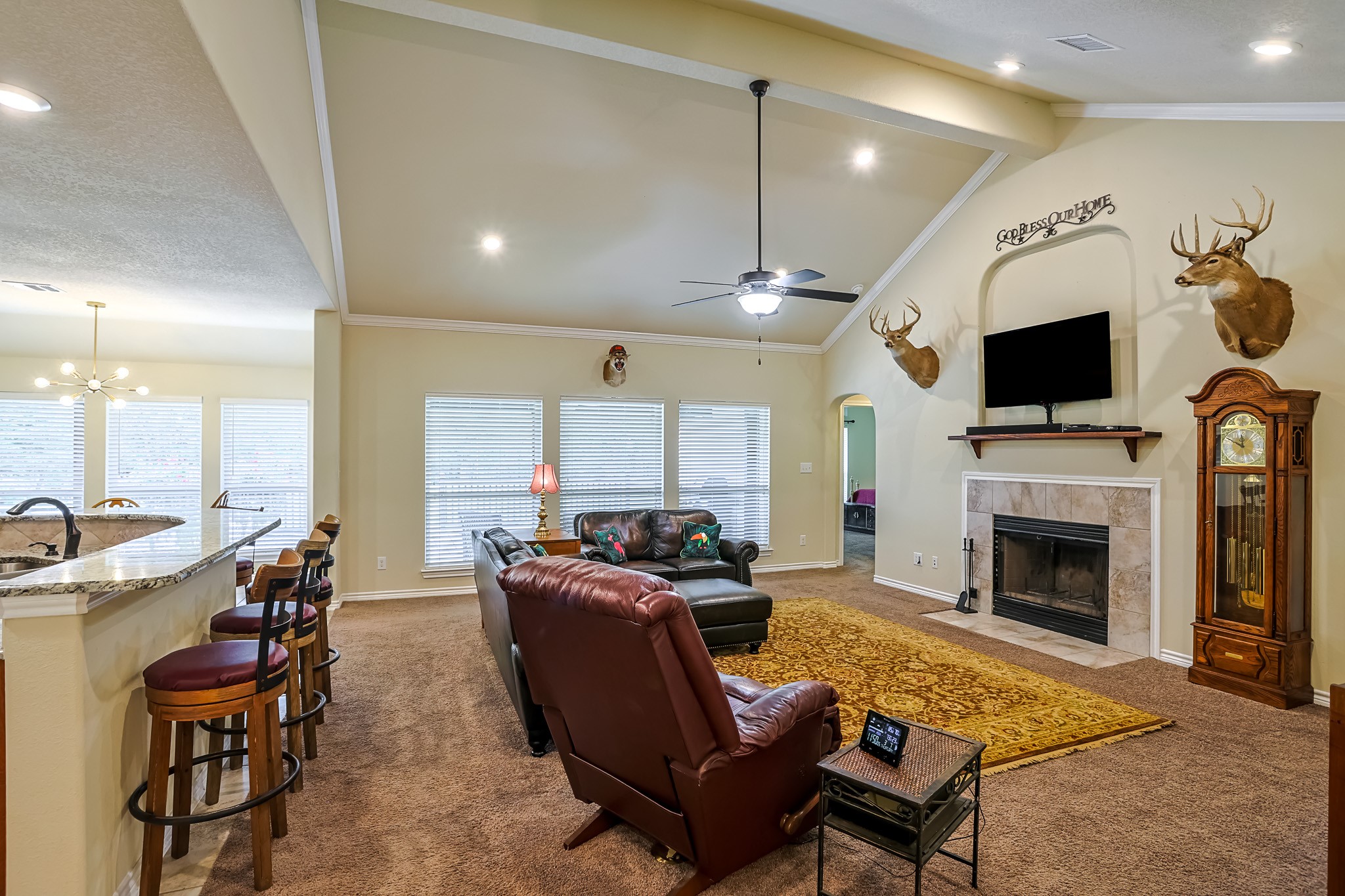 130 Canary Lane Property Photo 8