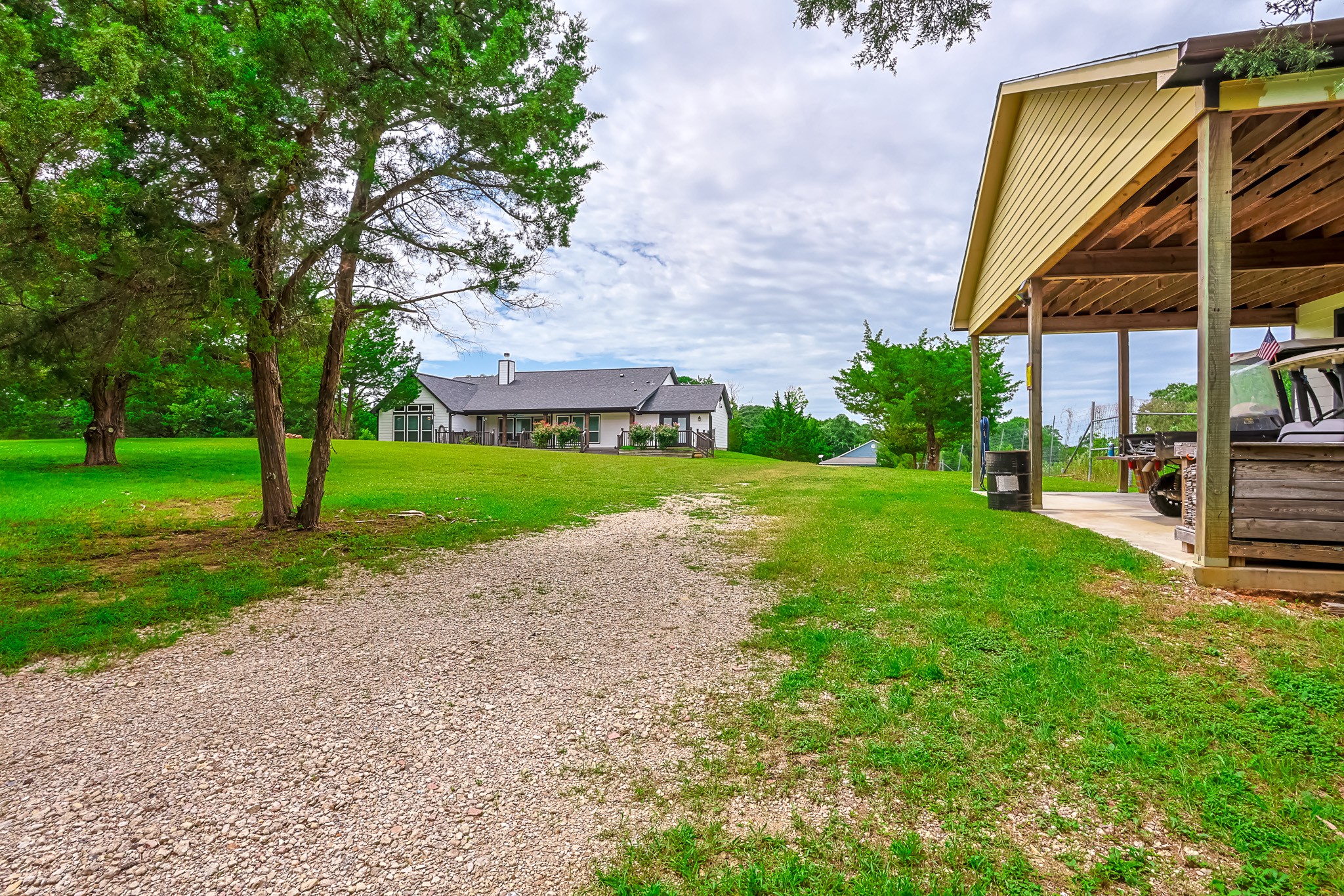 130 Canary Lane Property Photo 43