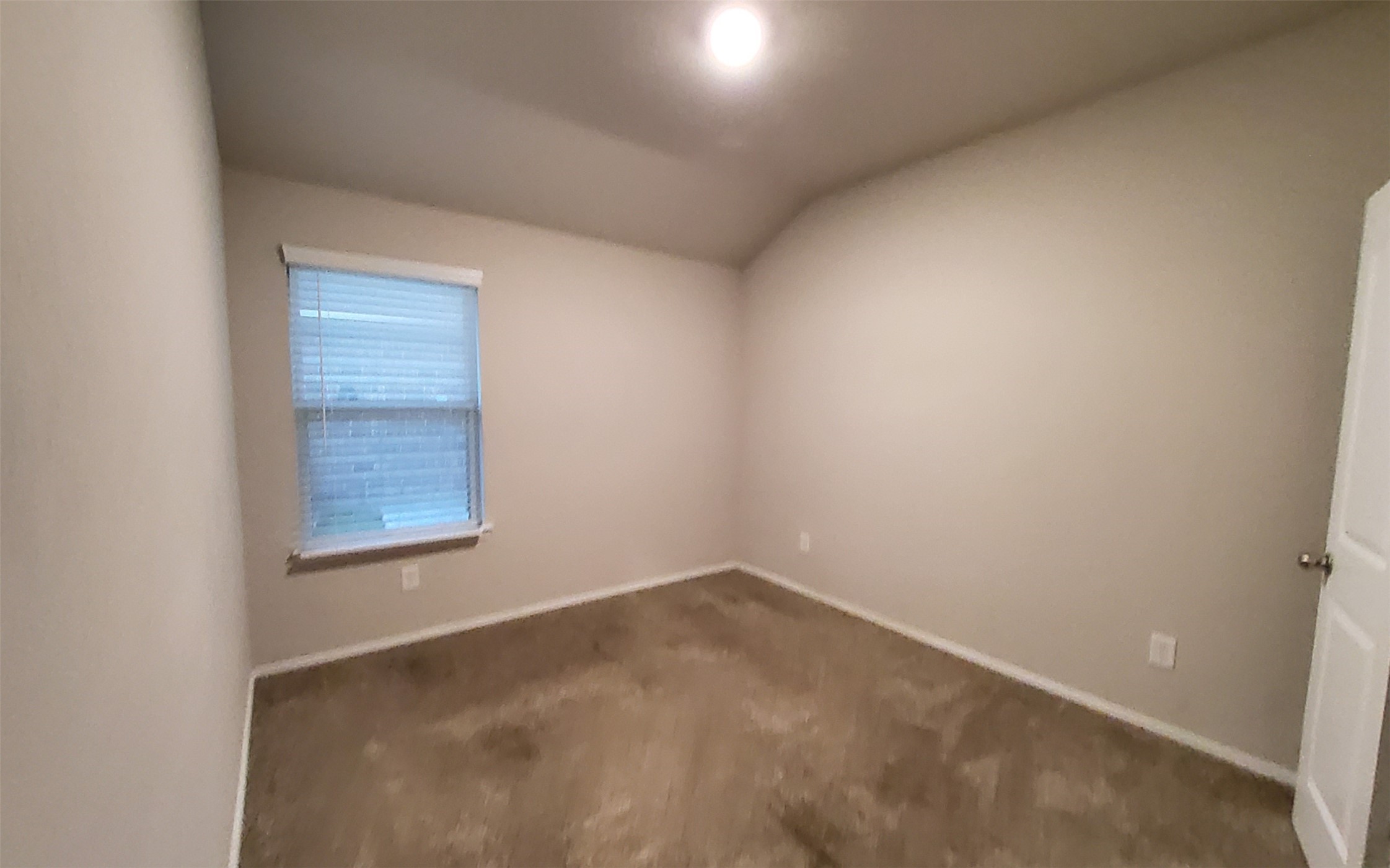 22619 Castello Lakes Drive Property Photo 23