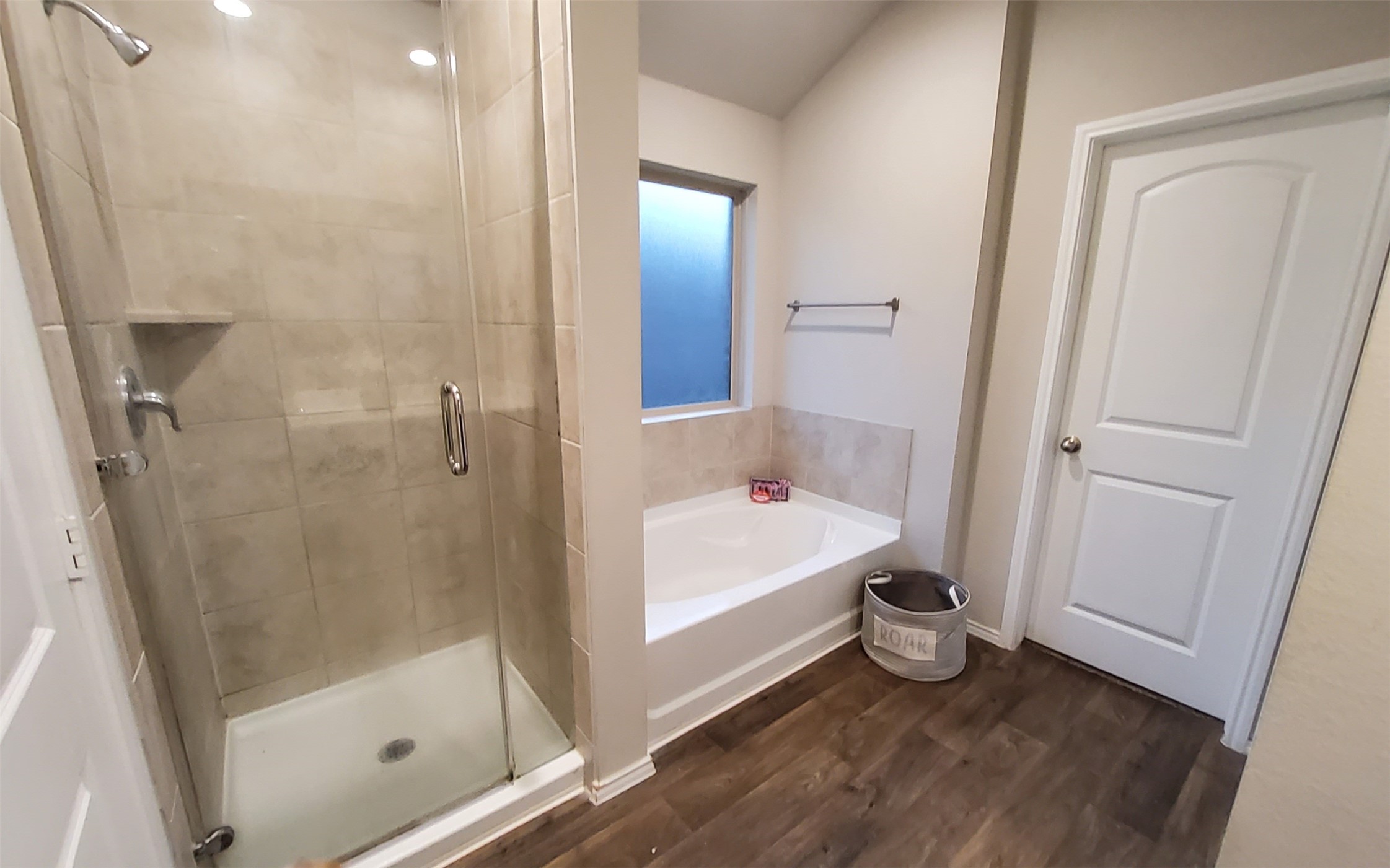 22619 Castello Lakes Drive Property Photo 28