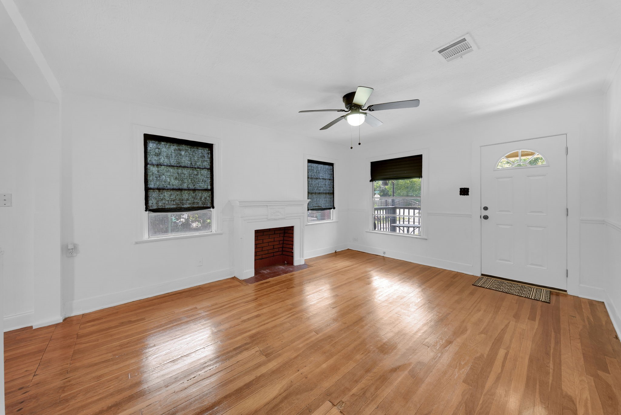 1103 Beckman Street Property Photo 11