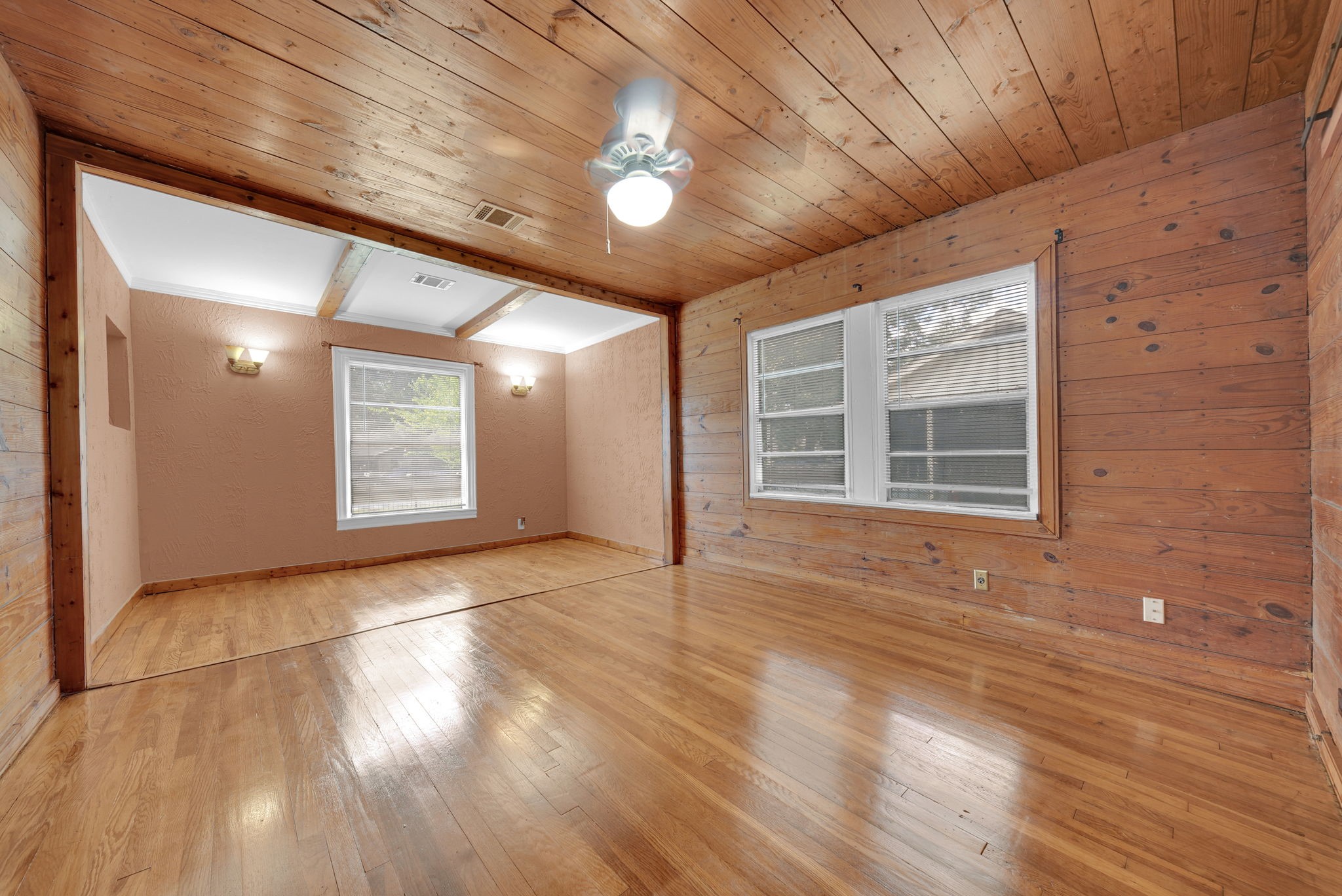 1103 Beckman Street Property Photo 18