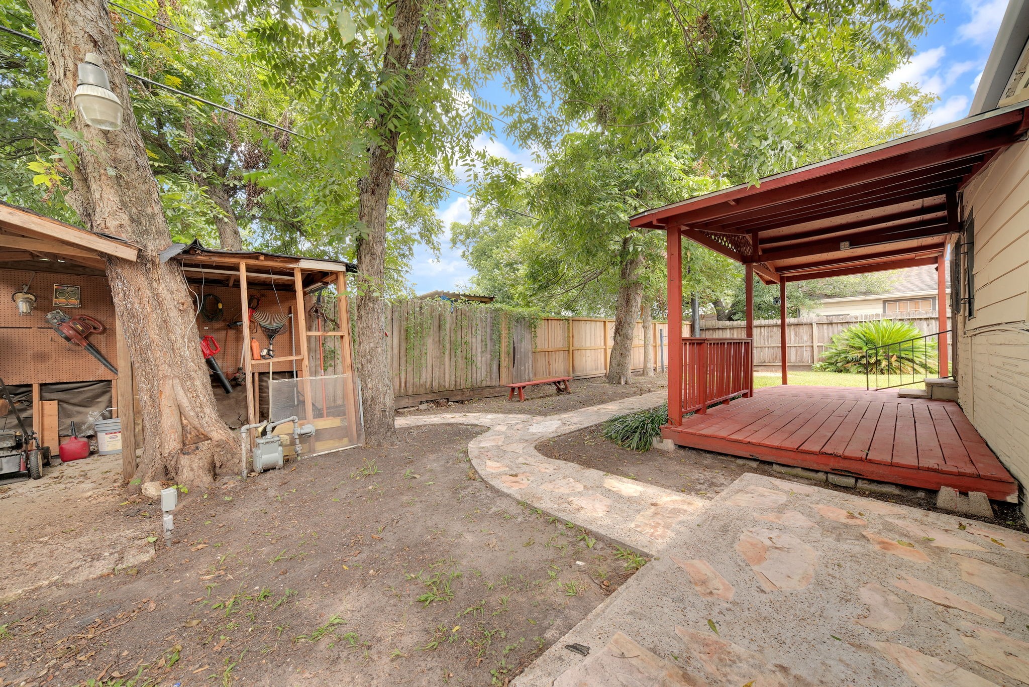 1103 Beckman Street Property Photo 44