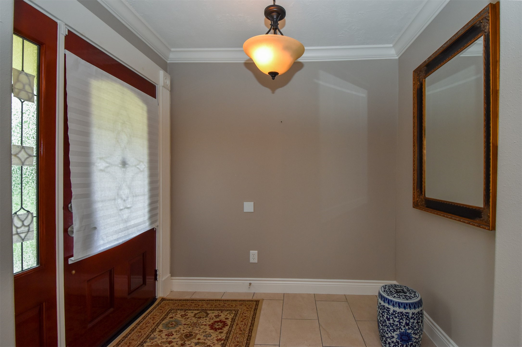 9030 Quebec Drive Property Photo 4