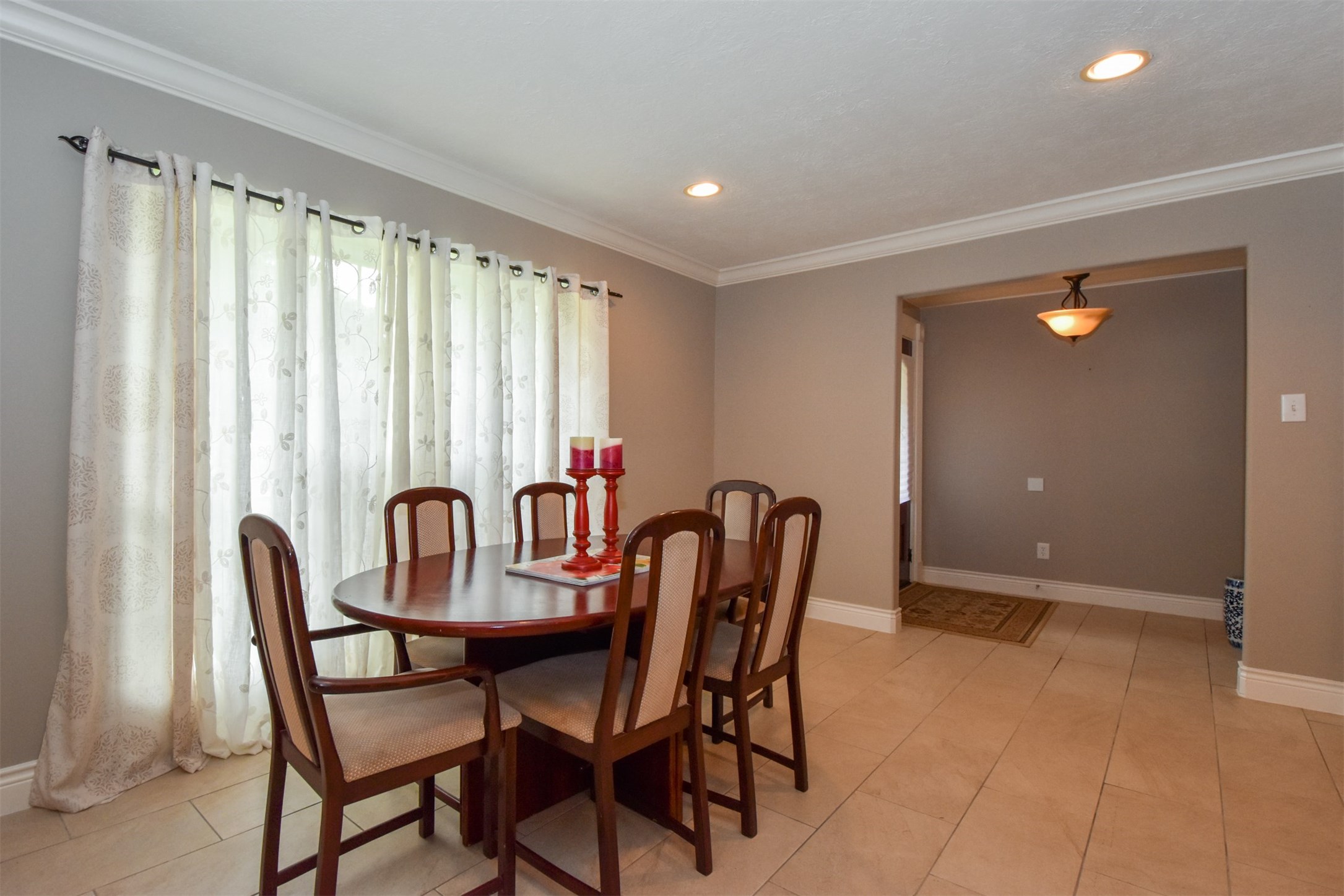 9030 Quebec Drive Property Photo 8