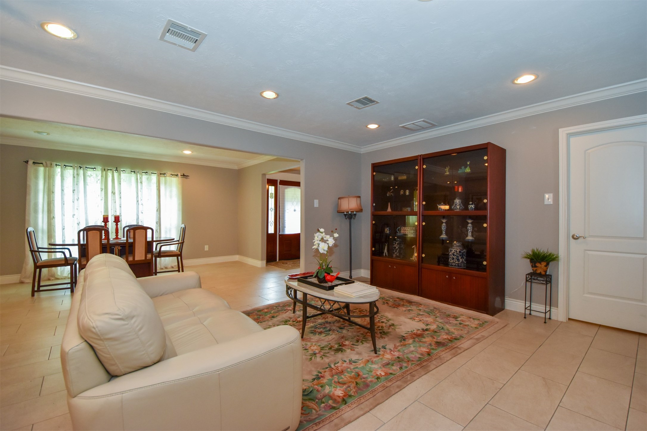 9030 Quebec Drive Property Photo 16