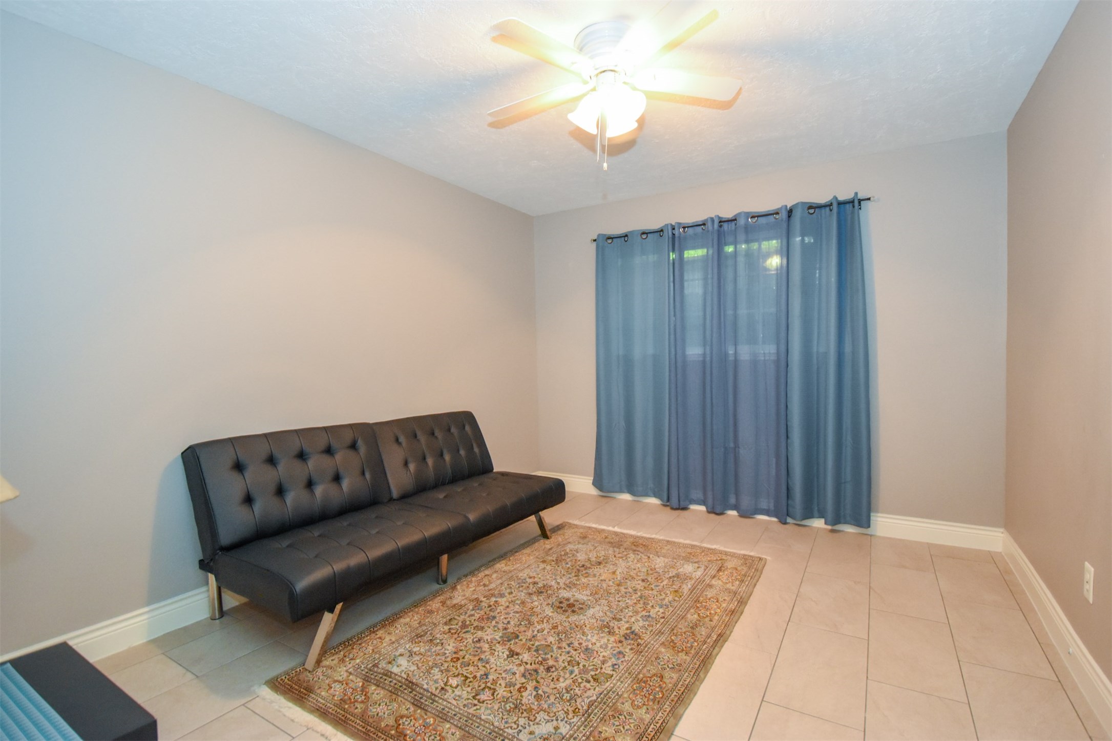 9030 Quebec Drive Property Photo 22
