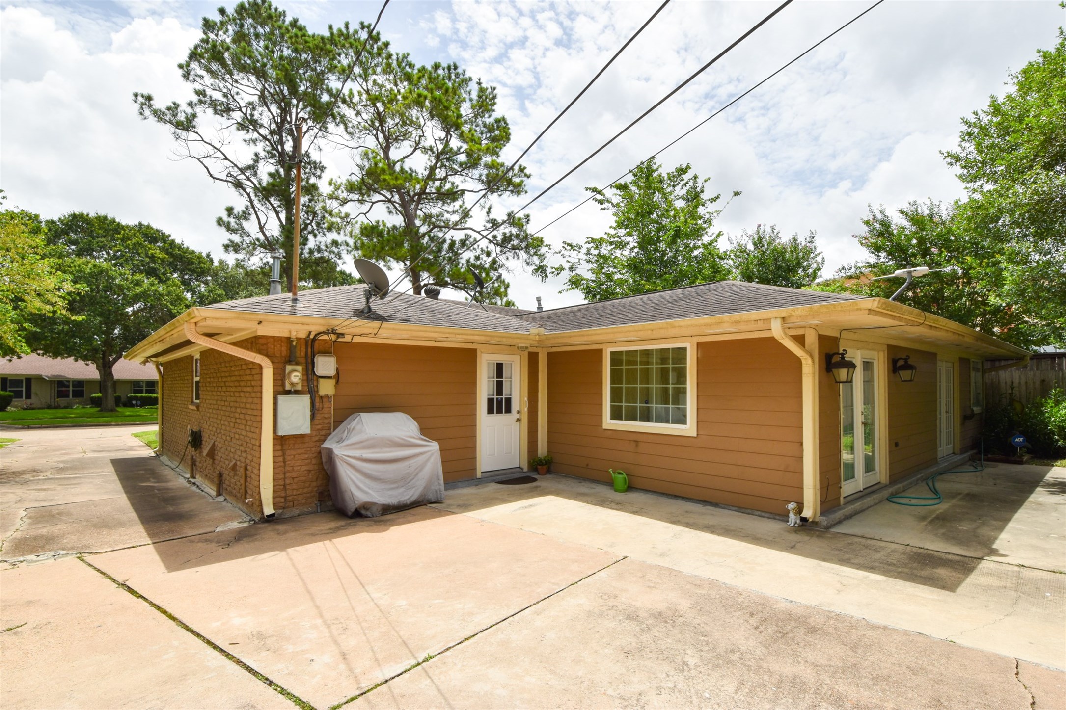 9030 Quebec Drive Property Photo 31