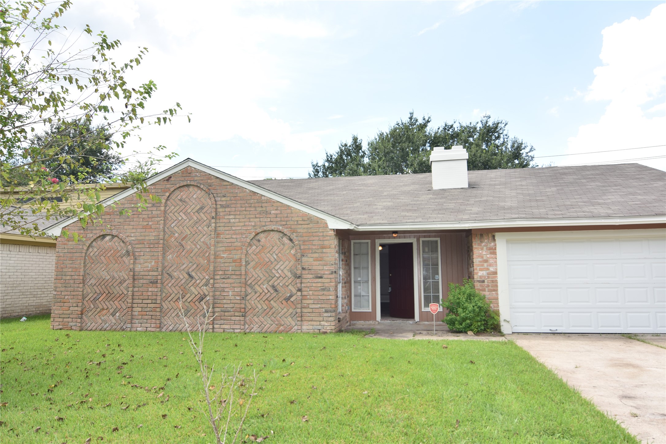 1374 Gentle Bend Drive Property Photo 1