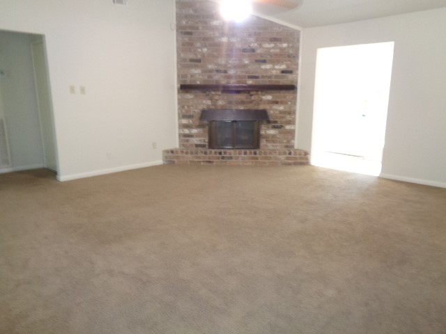 1374 Gentle Bend Drive Property Photo 4