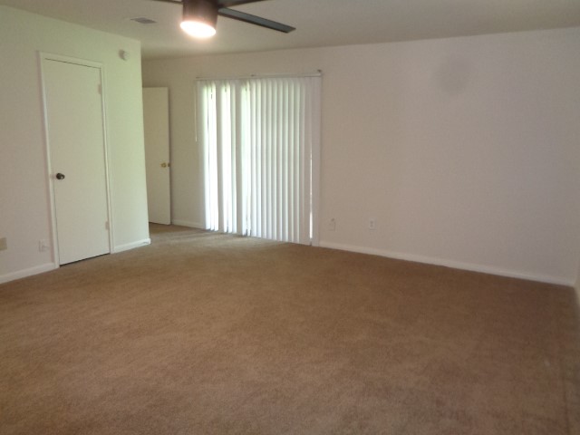 1374 Gentle Bend Drive Property Photo 10