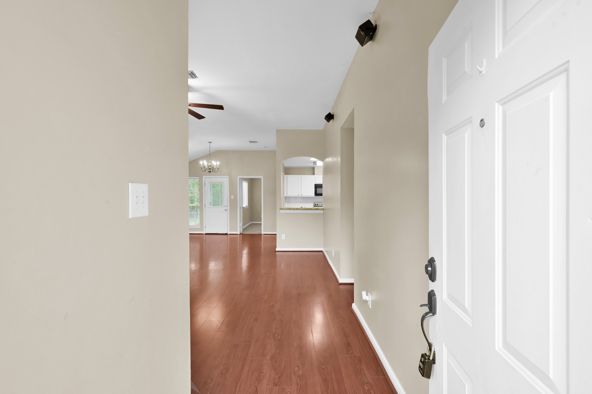 506 Paradise Lane Property Photo 3