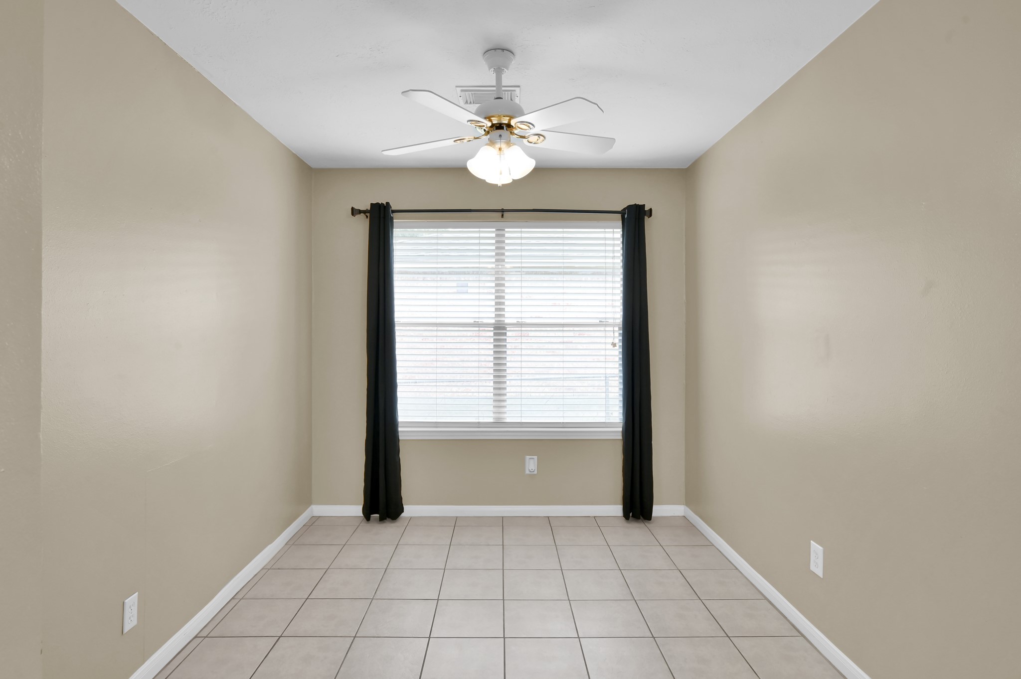 506 Paradise Lane Property Photo 11