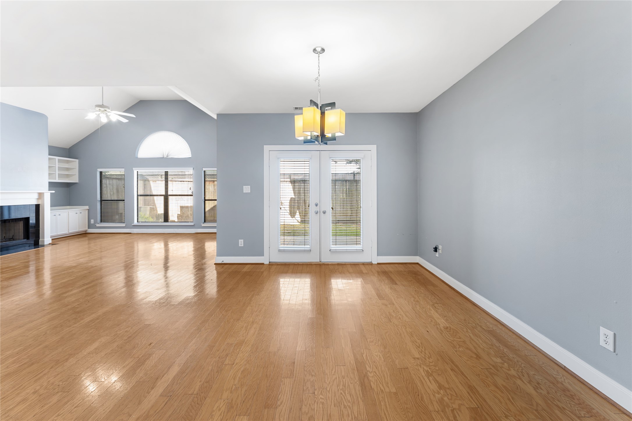 9822 Marlink Property Photo 11