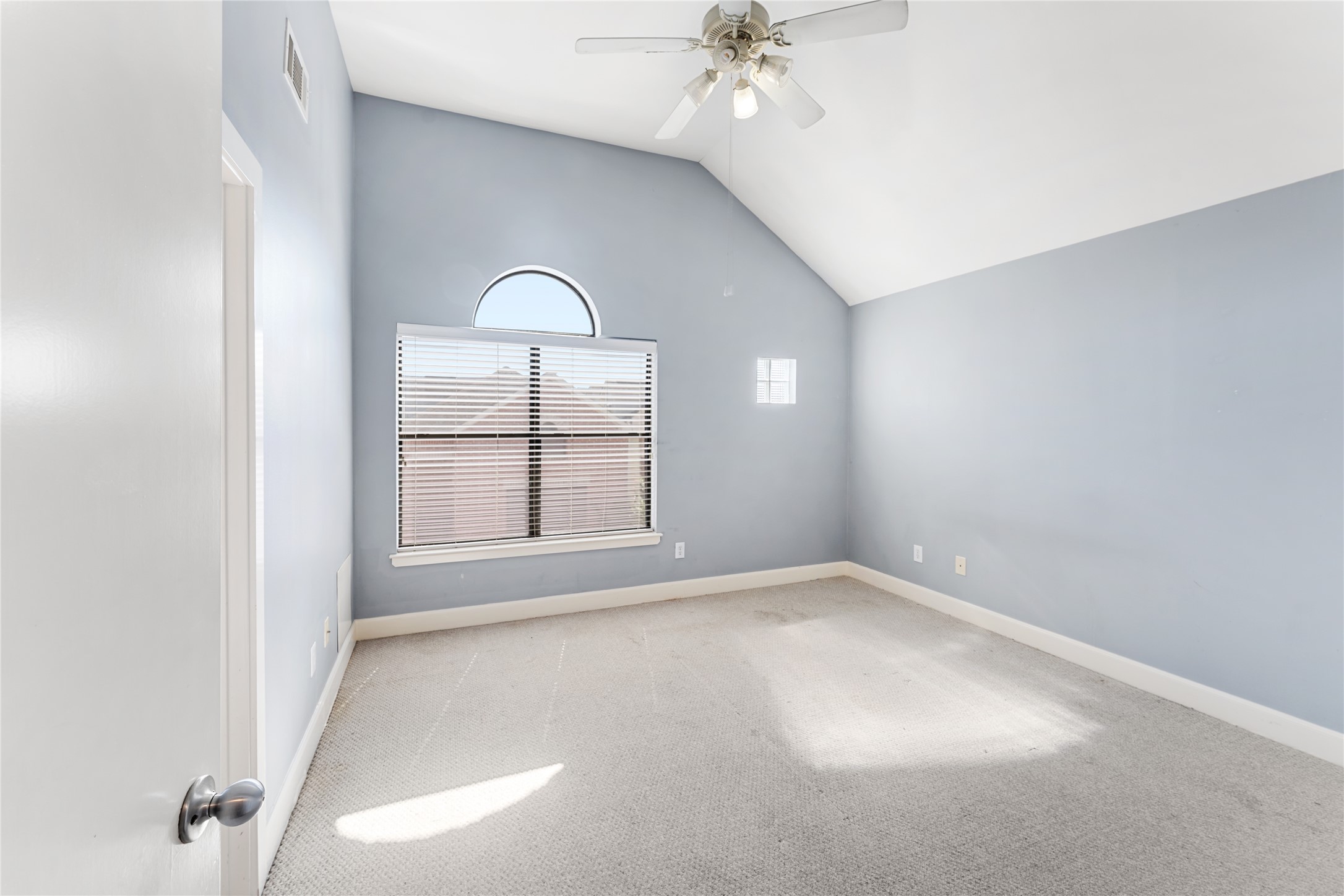 9822 Marlink Property Photo 24
