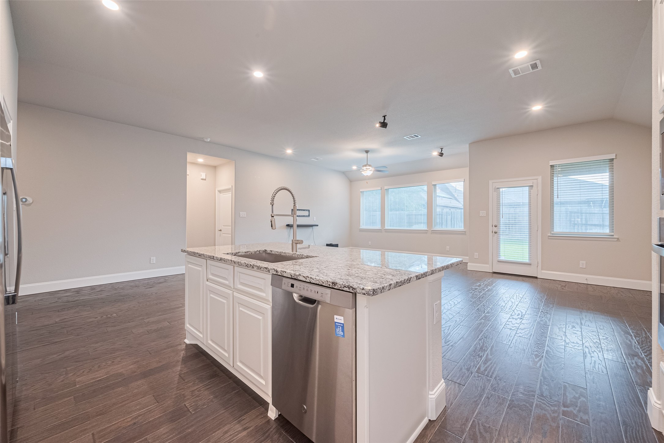 22092 Volante Drive Property Photo 11