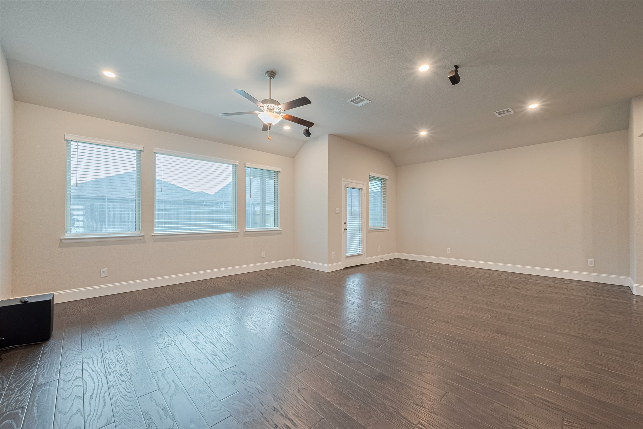 22092 Volante Drive Property Photo 19