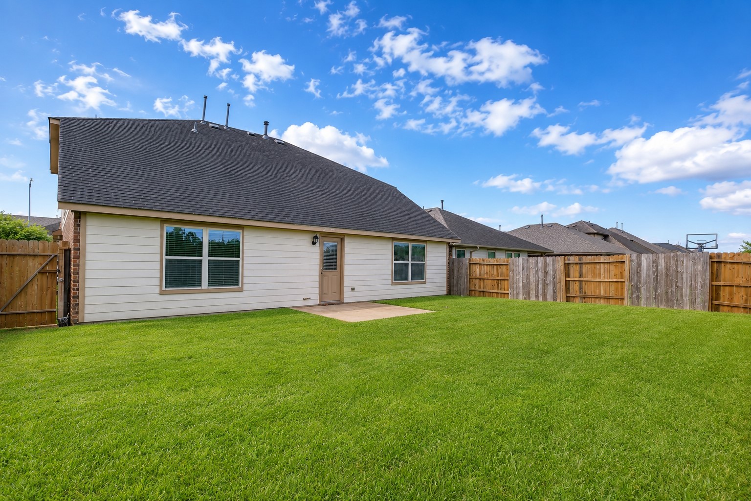 17614 Glade Landing Lane Property Photo 18