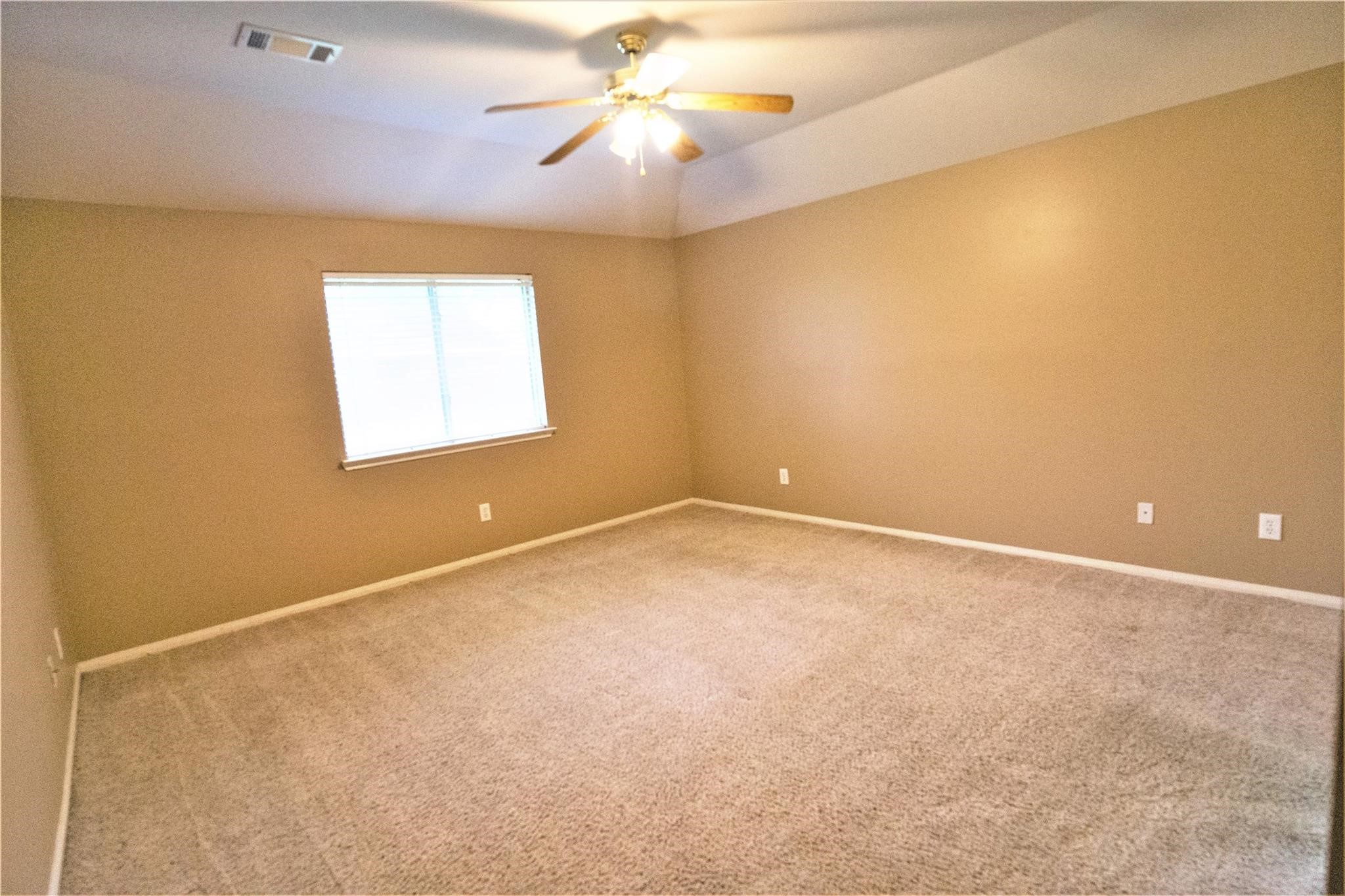 16807 Dunbar Grove Court Property Photo 15