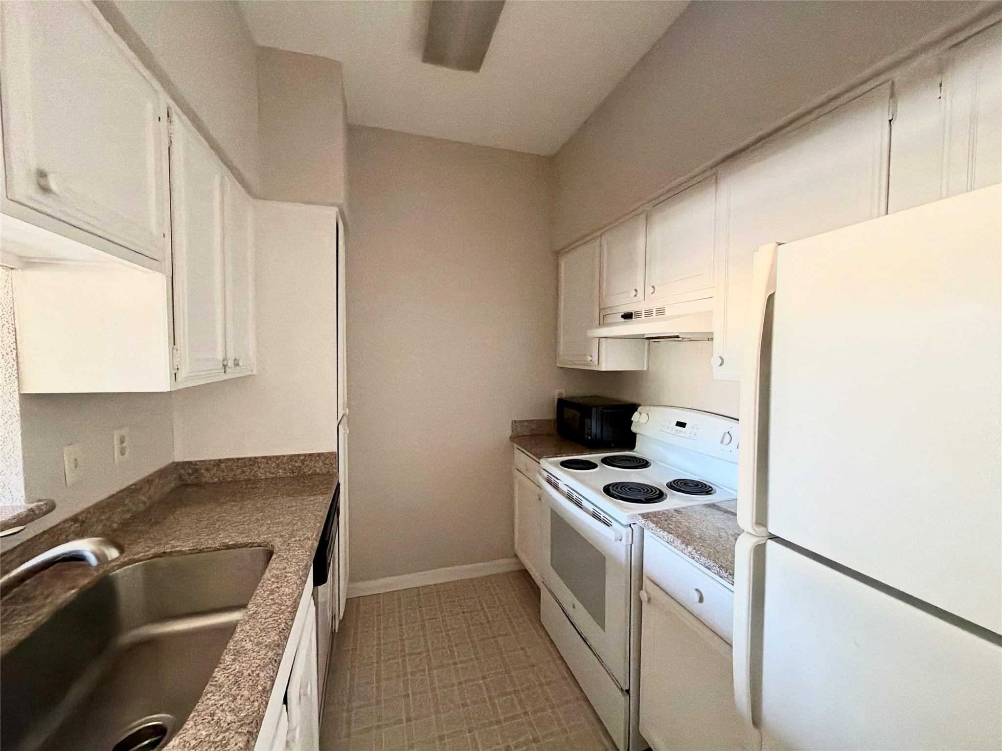 728 Bering Drive 10 Property Photo 5