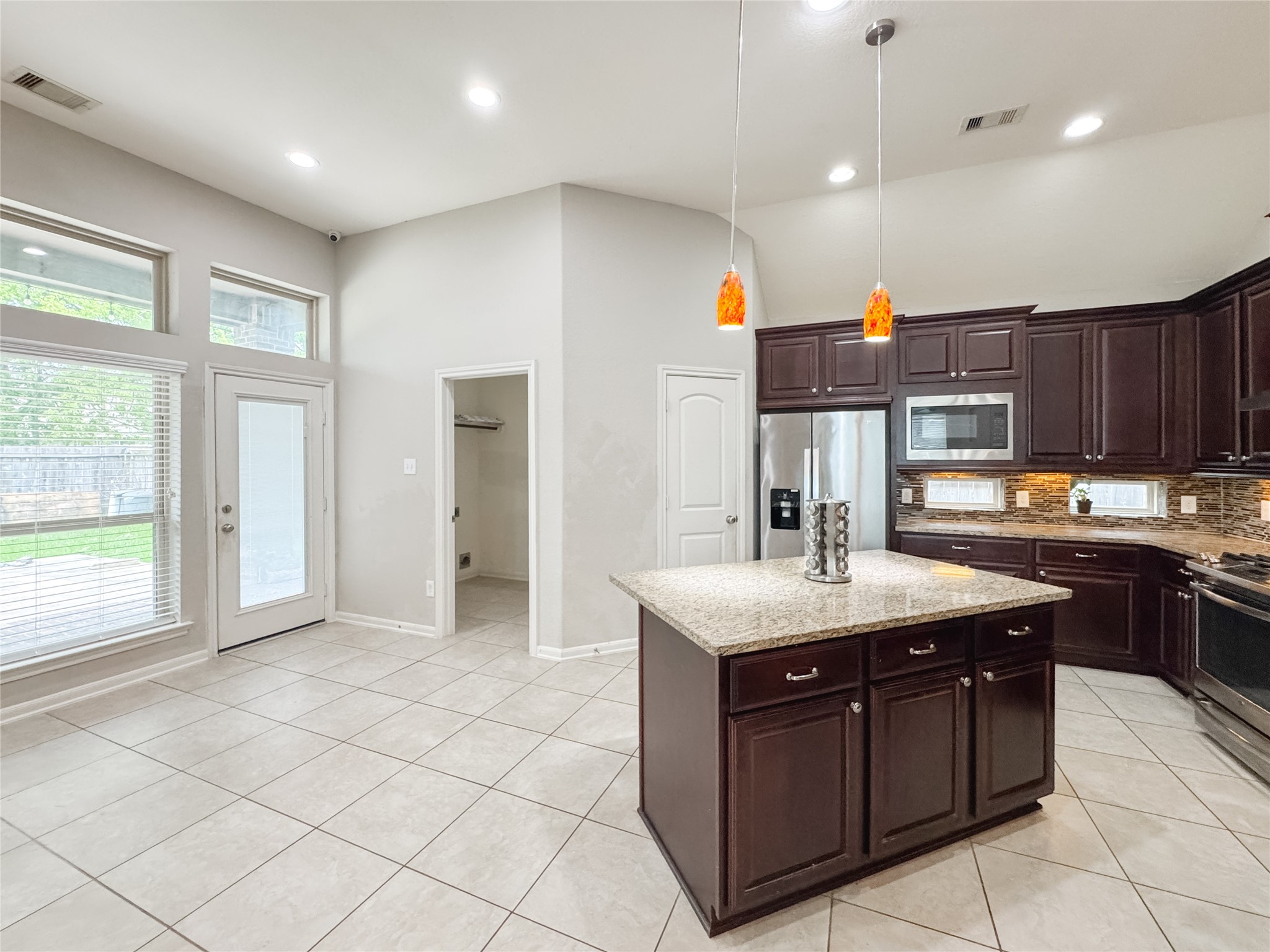 4714 Western Brook Drive Property Photo 15