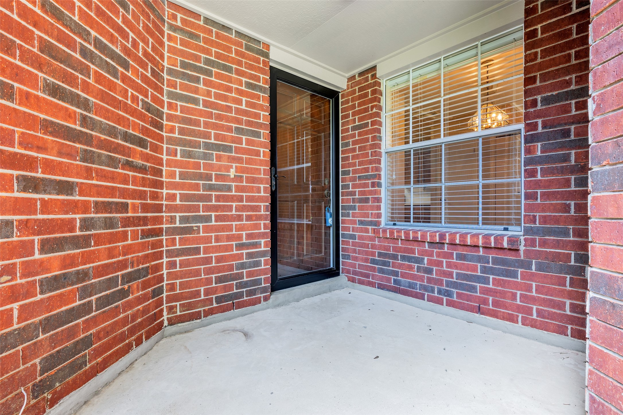 3310 Country Meadows Court Property Photo 3