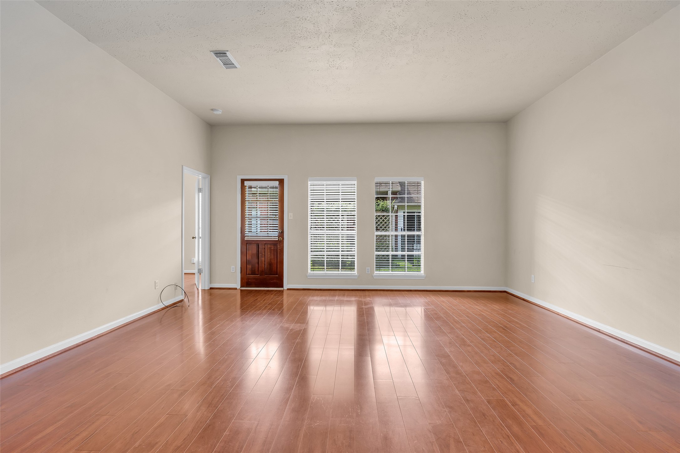 3310 Country Meadows Court Property Photo 17