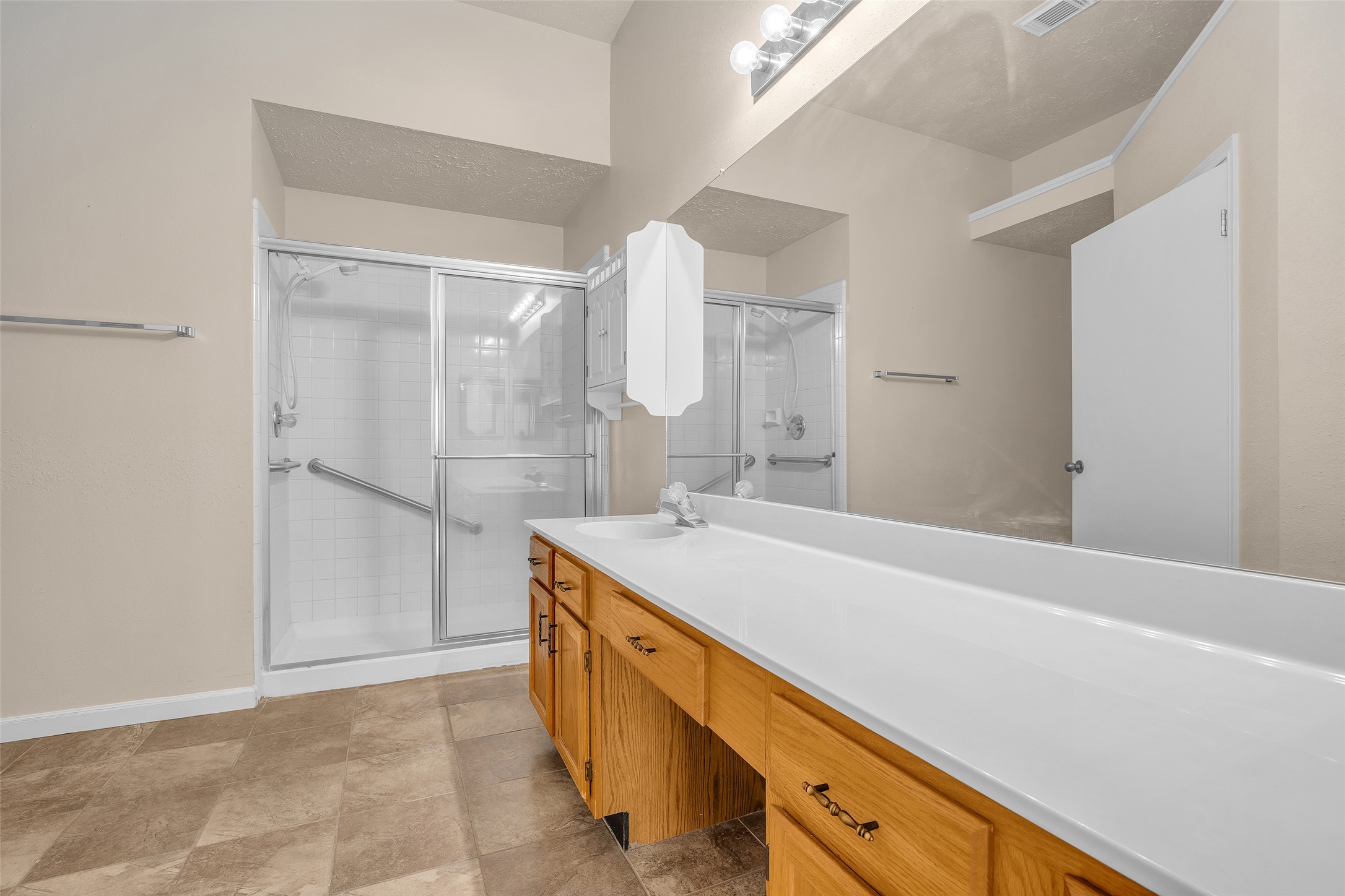 3310 Country Meadows Court Property Photo 20