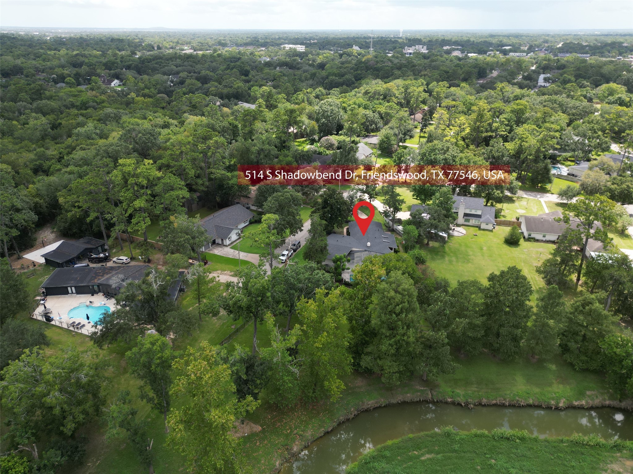514 S Shadowbend Avenue Property Photo 1