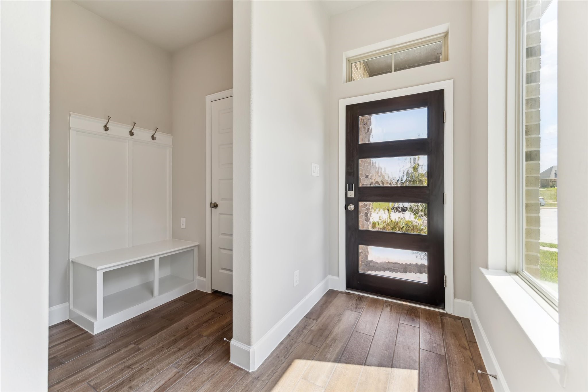 1309 Wicklow Forest Street Property Photo 3