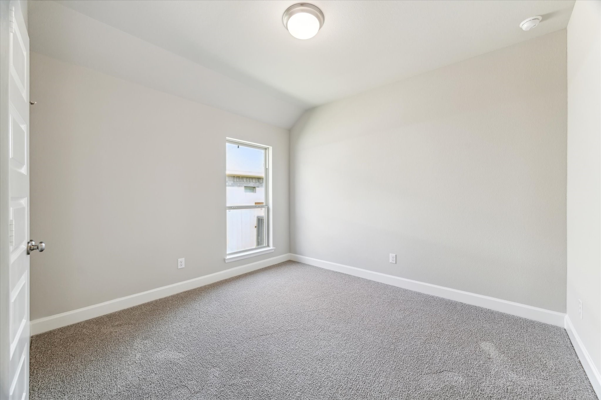 1309 Wicklow Forest Street Property Photo 14