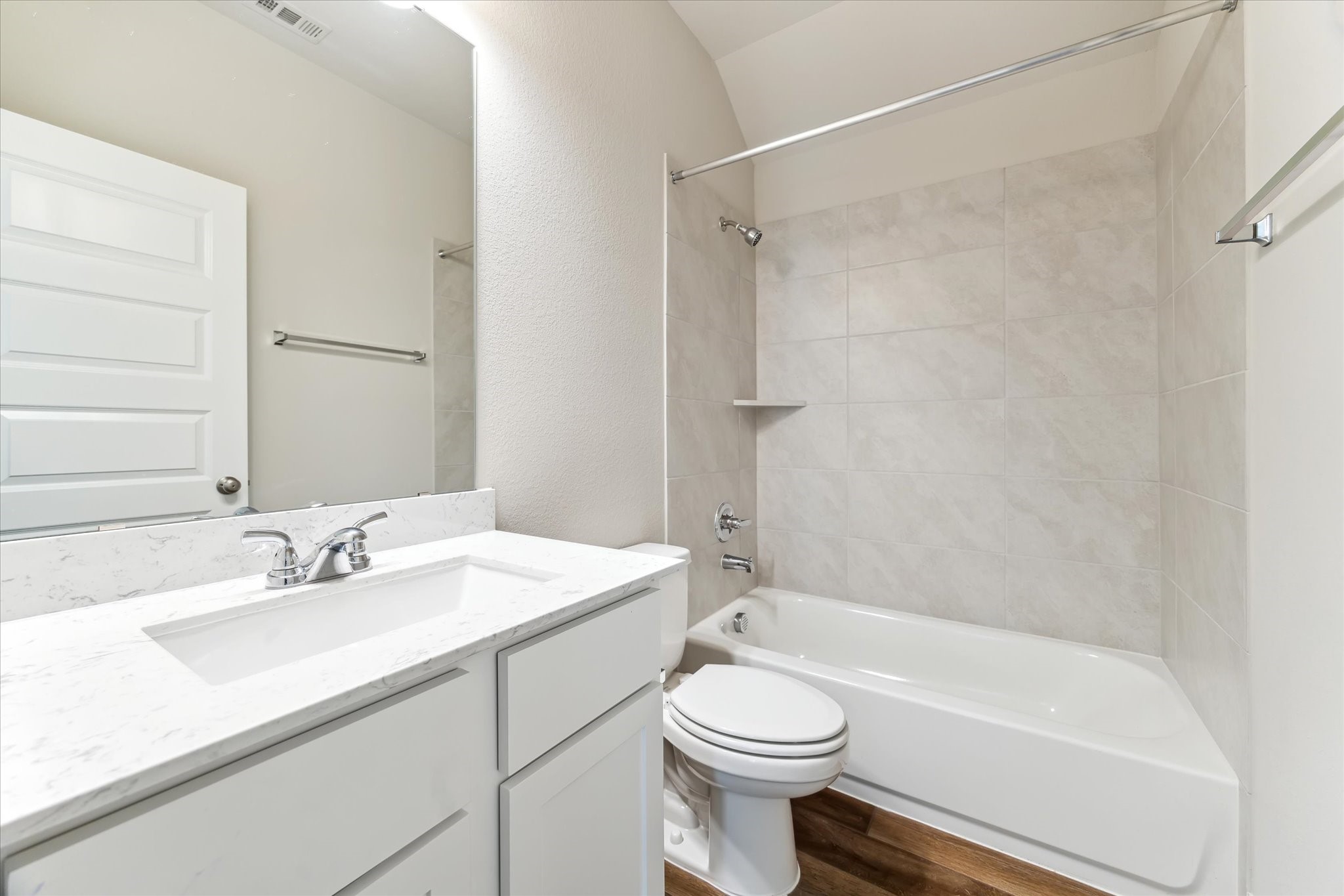 1309 Wicklow Forest Street Property Photo 16