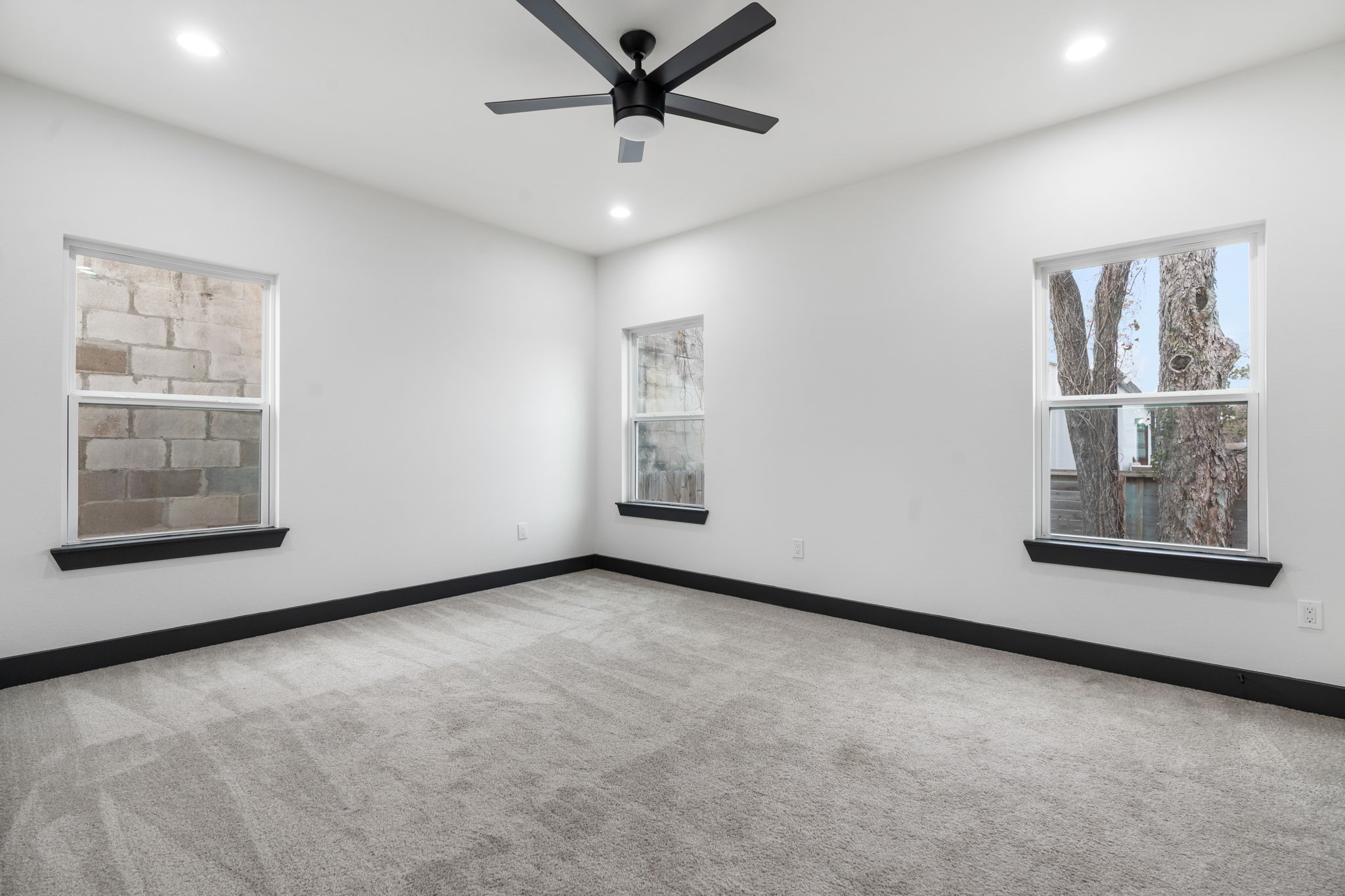 913 Panama Boulevard Property Photo 11