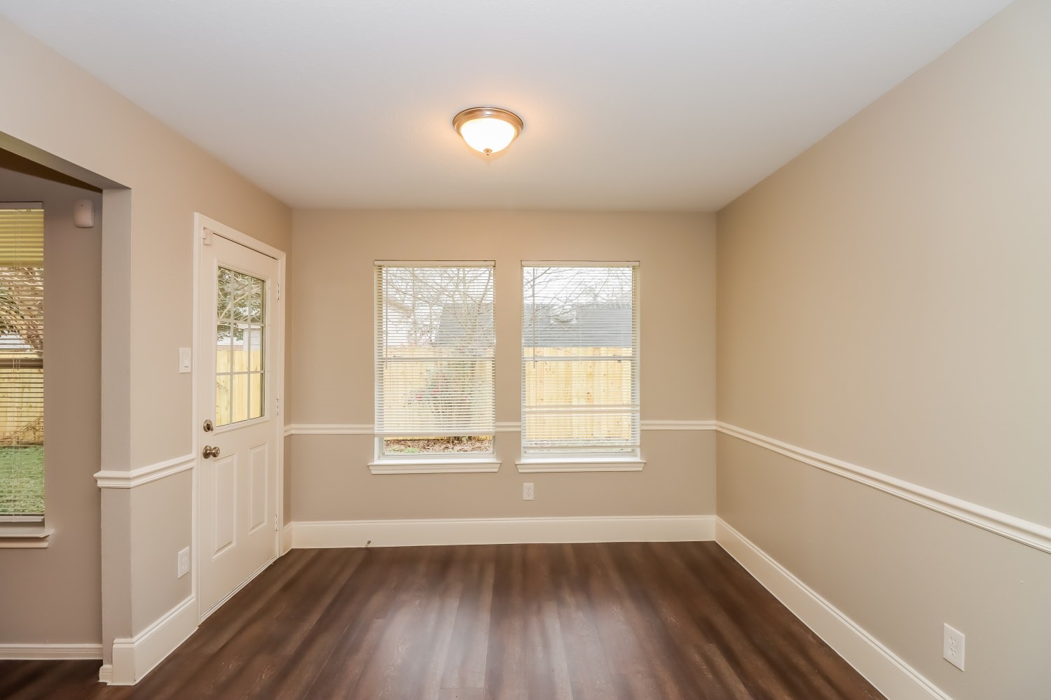 8318 Black Pool Street Property Photo 7