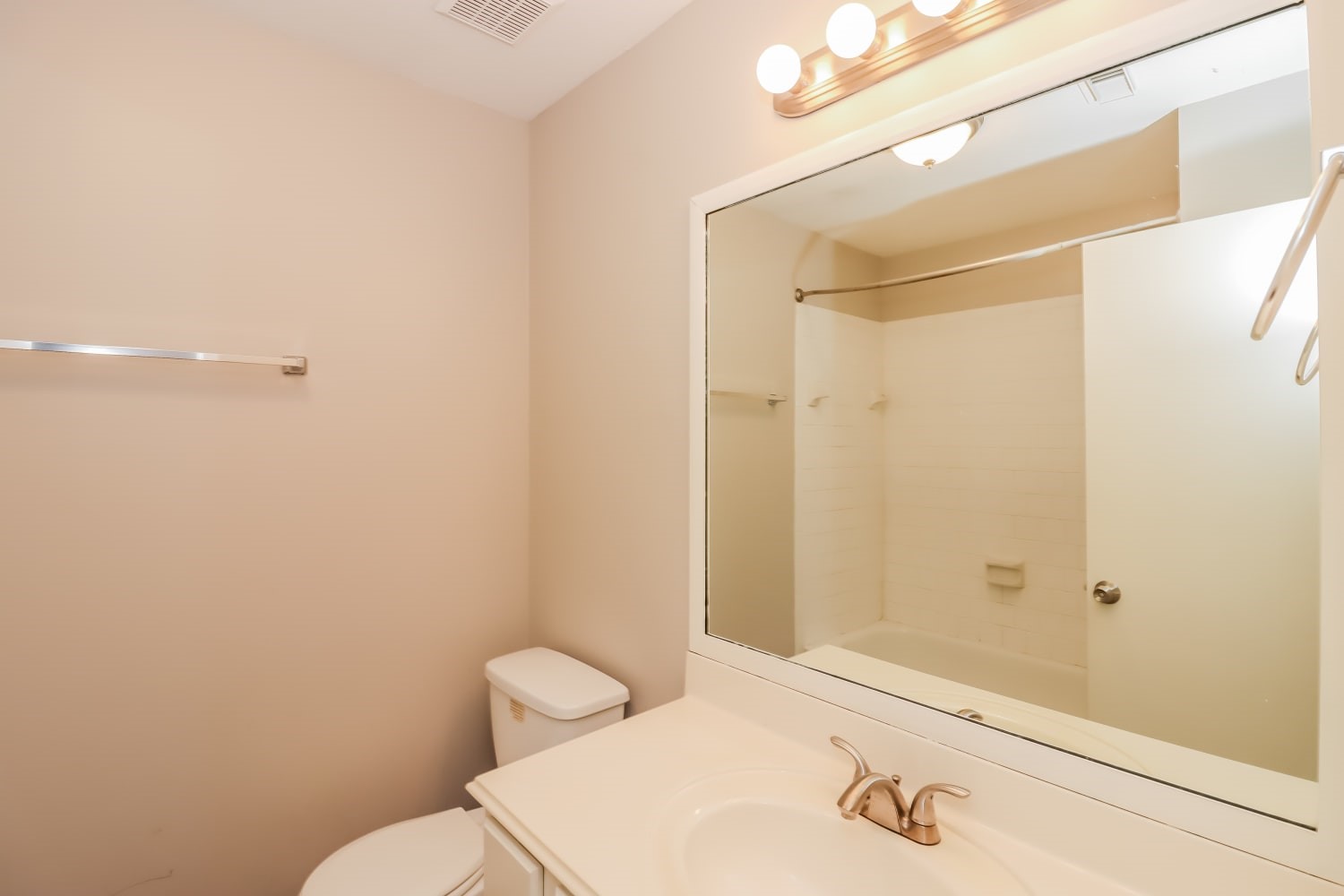 8318 Black Pool Street Property Photo 8