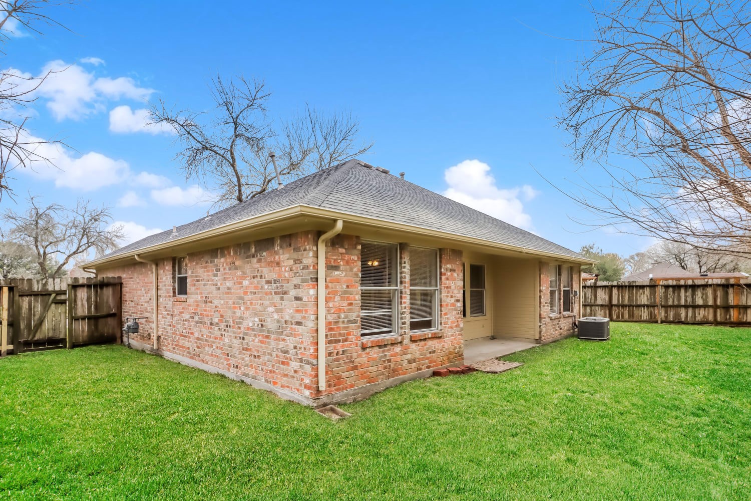 8318 Black Pool Street Property Photo 12