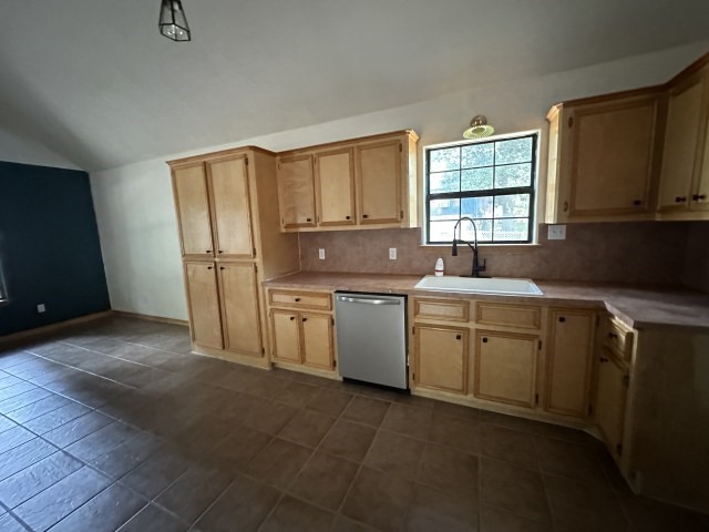 798 Port Boulevard Property Photo 12