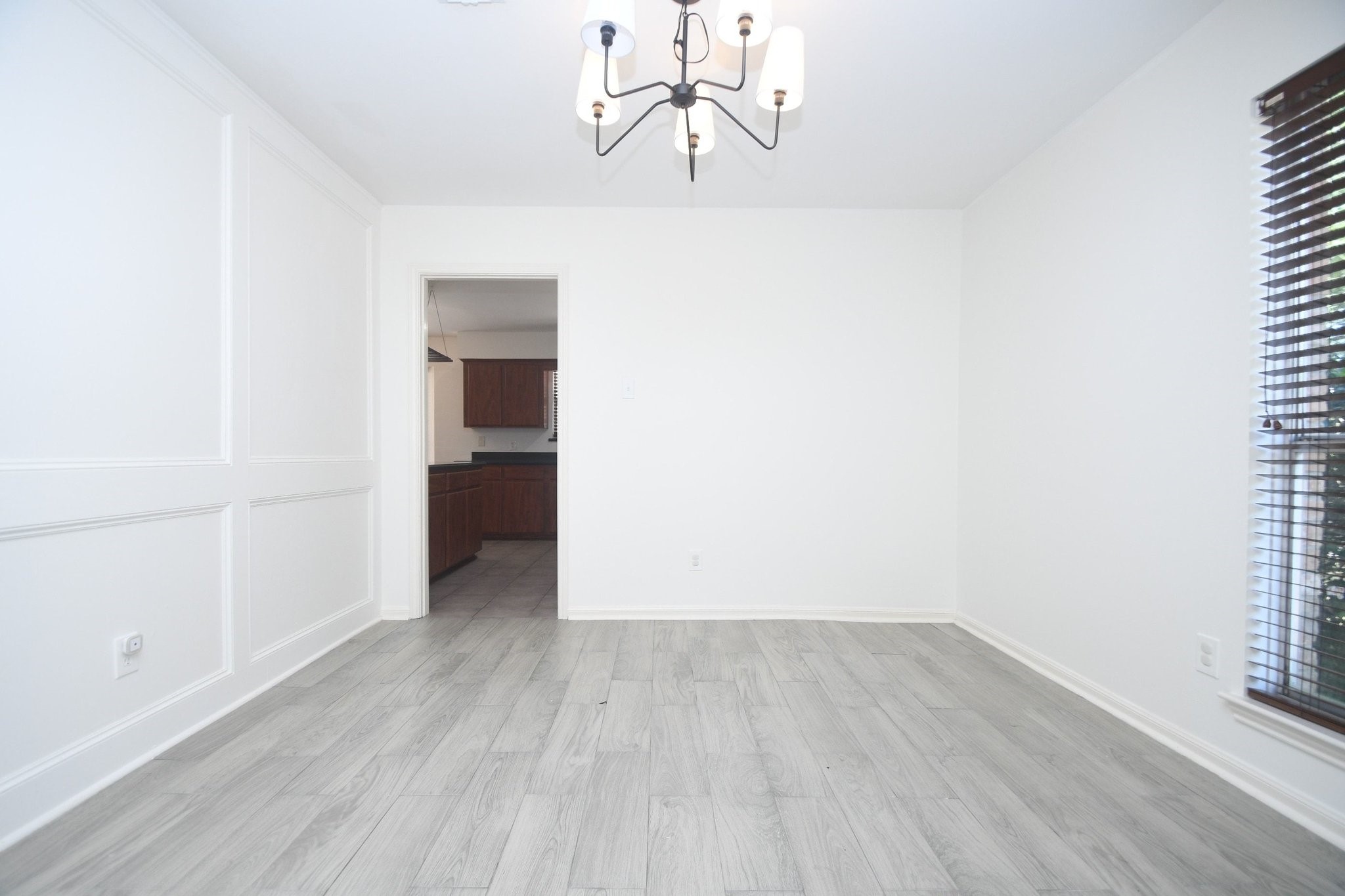 21327 Park Tree Lane Property Photo 4