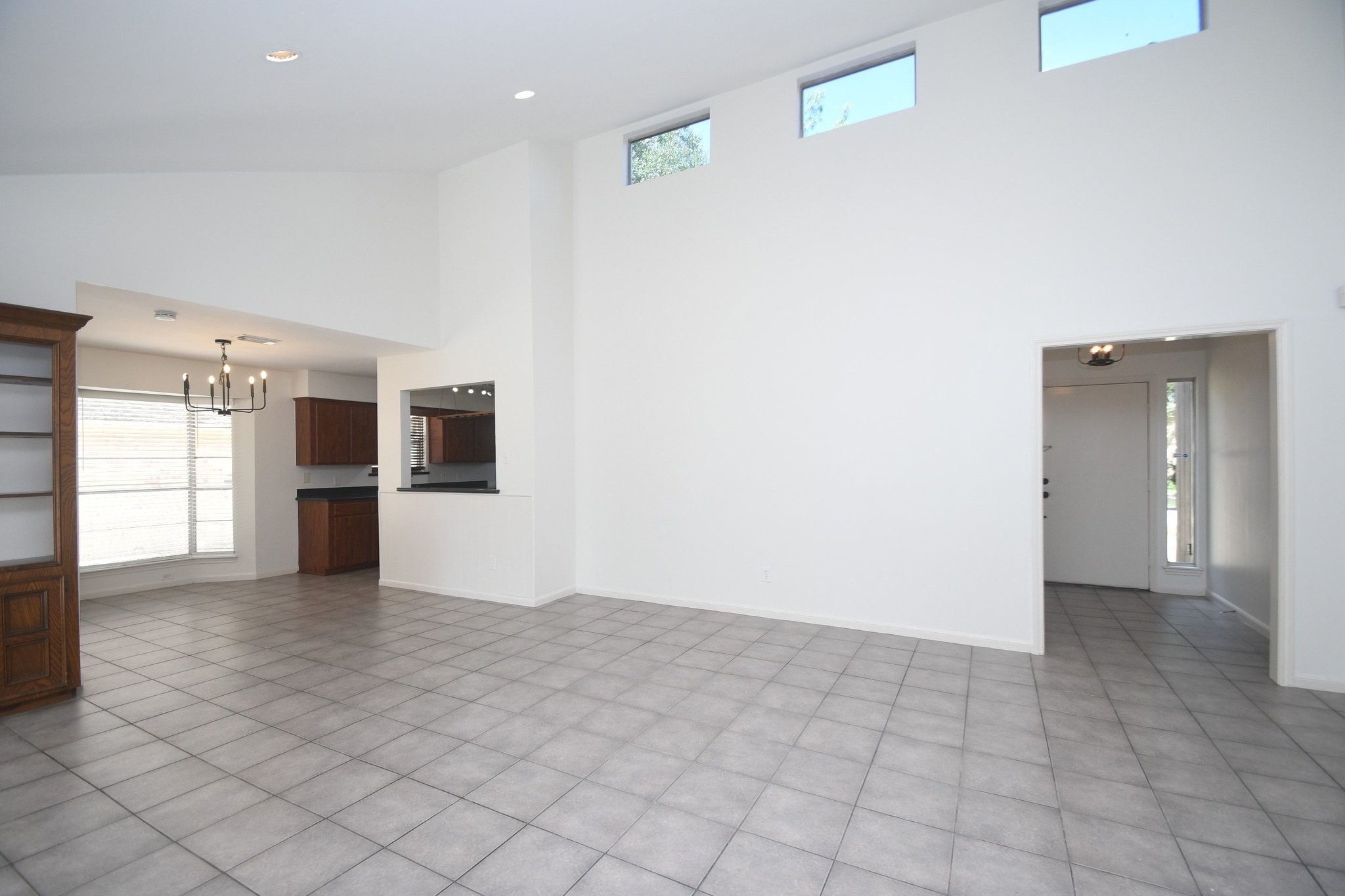 21327 Park Tree Lane Property Photo 6