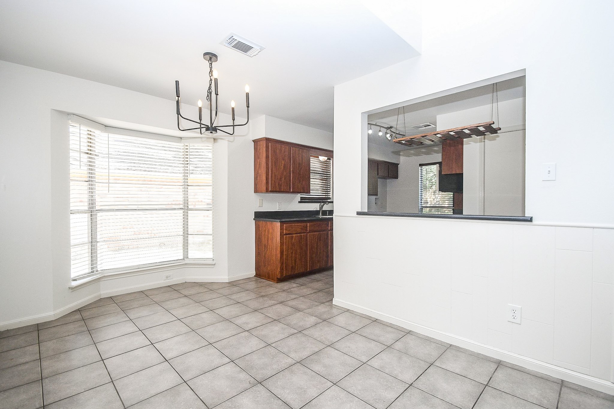 21327 Park Tree Lane Property Photo 10