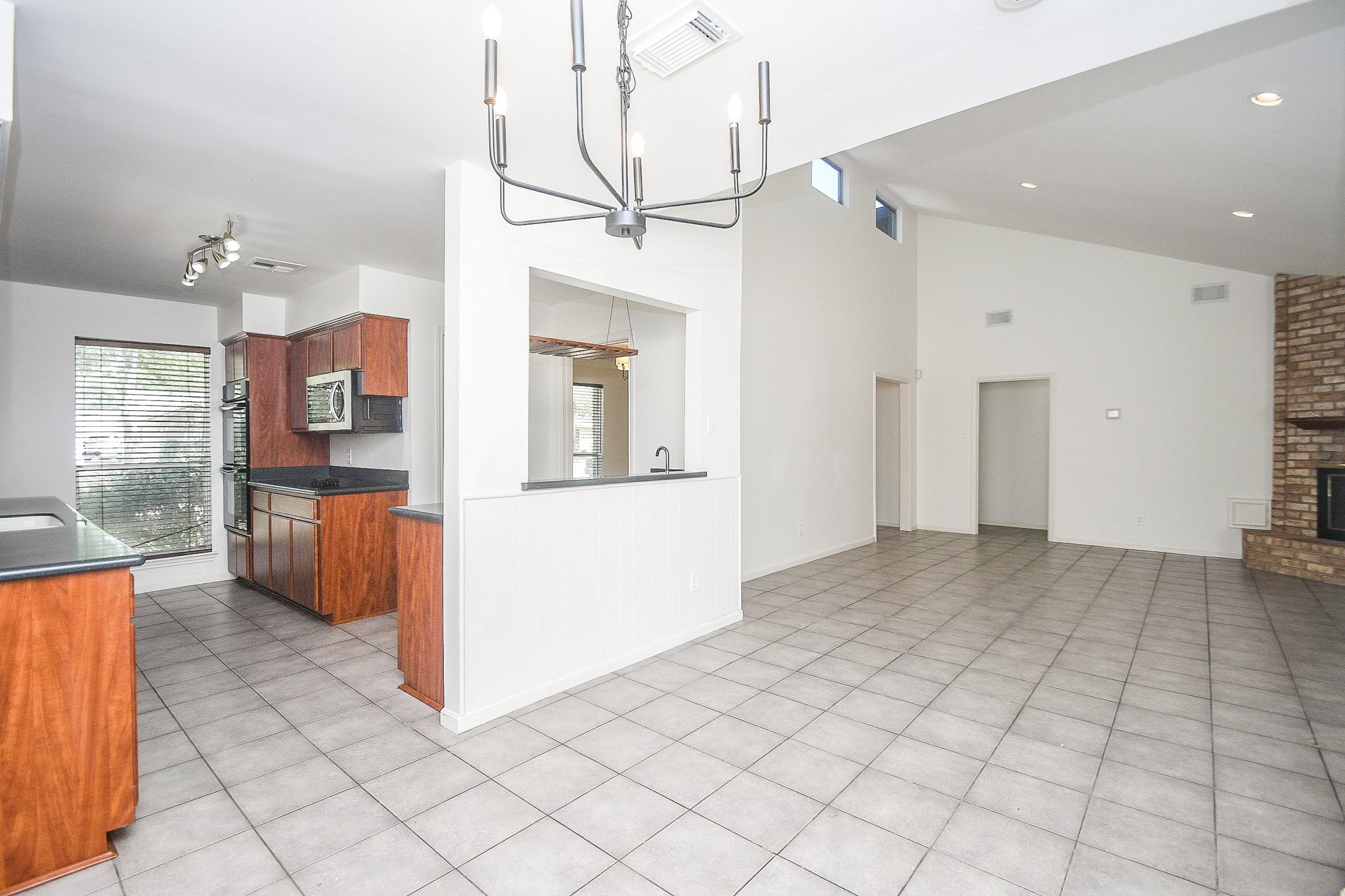 21327 Park Tree Lane Property Photo 12