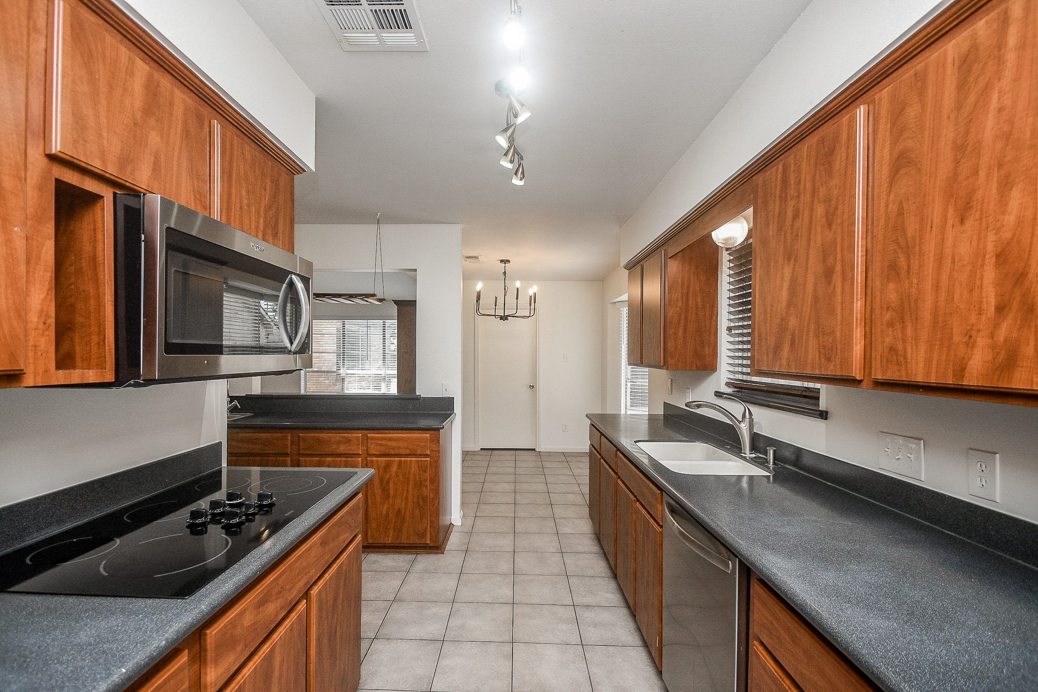 21327 Park Tree Lane Property Photo 14