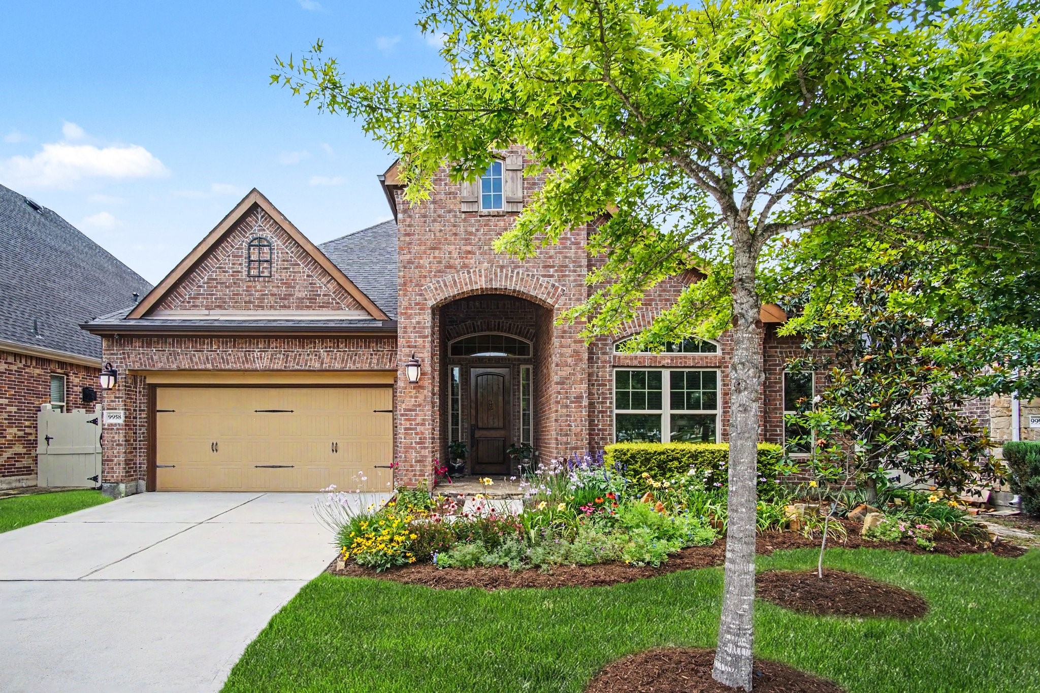 9958 Beautyberry Property Photo 2