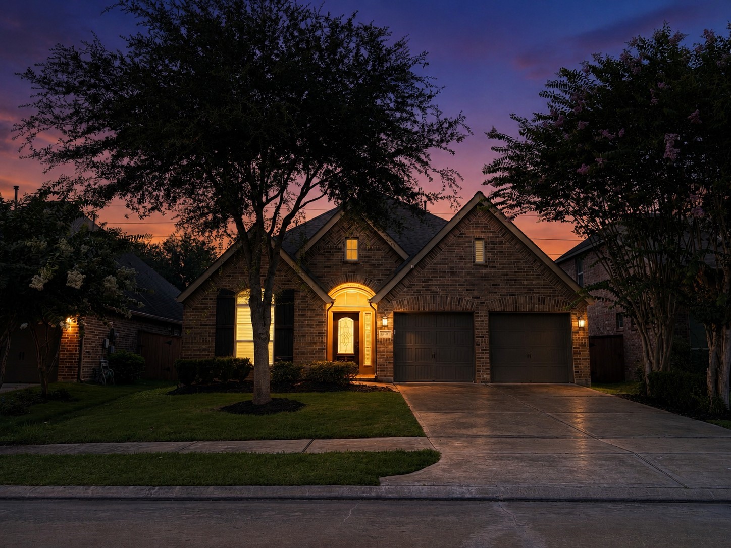 17514 Woodfalls Lane Property Photo 1