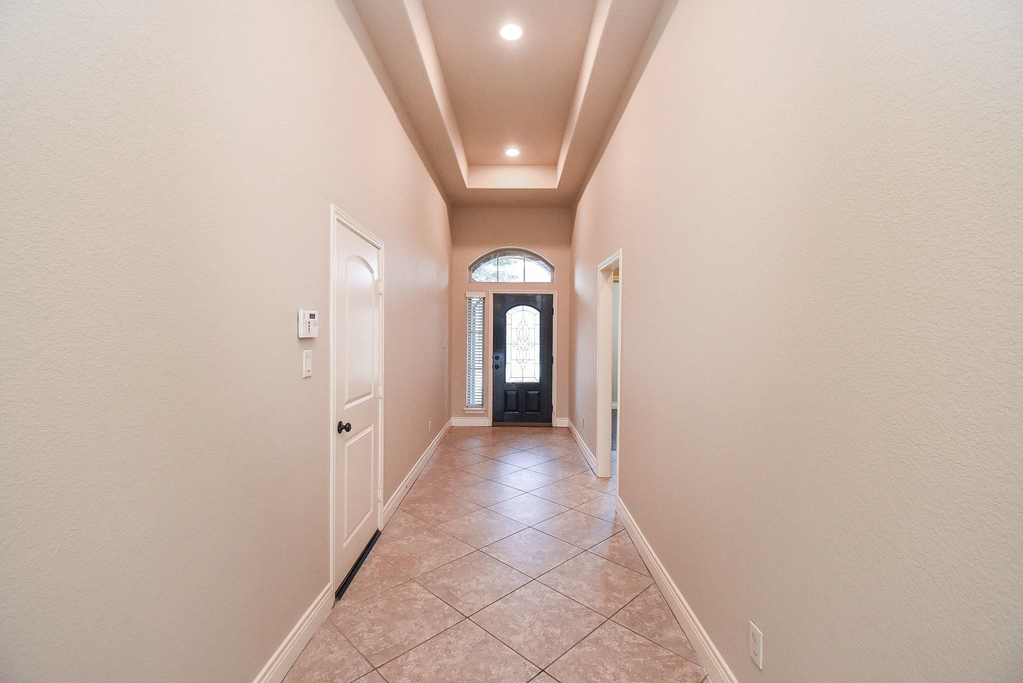 17514 Woodfalls Lane Property Photo 3
