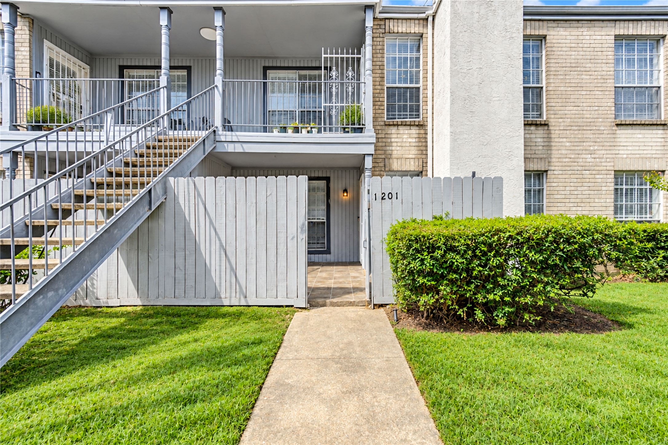 6606 De Moss Drive 1201 Property Photo 1