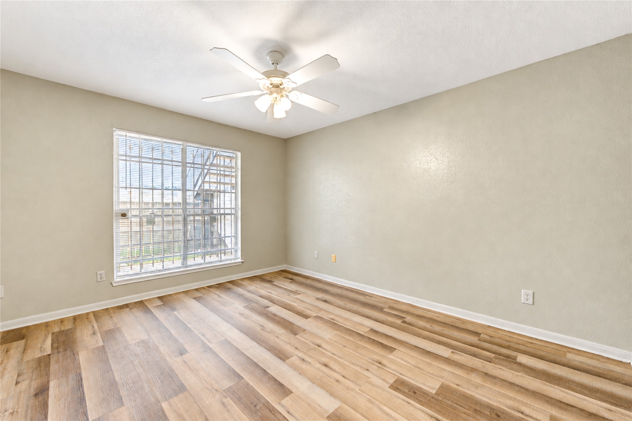 6606 De Moss Drive 1201 Property Photo 22